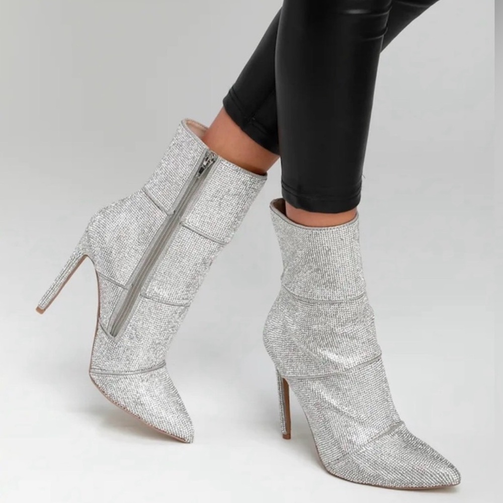 Steve Madden Winona Rhinestone Mid-Calf Booties size 7.5 fits like 7